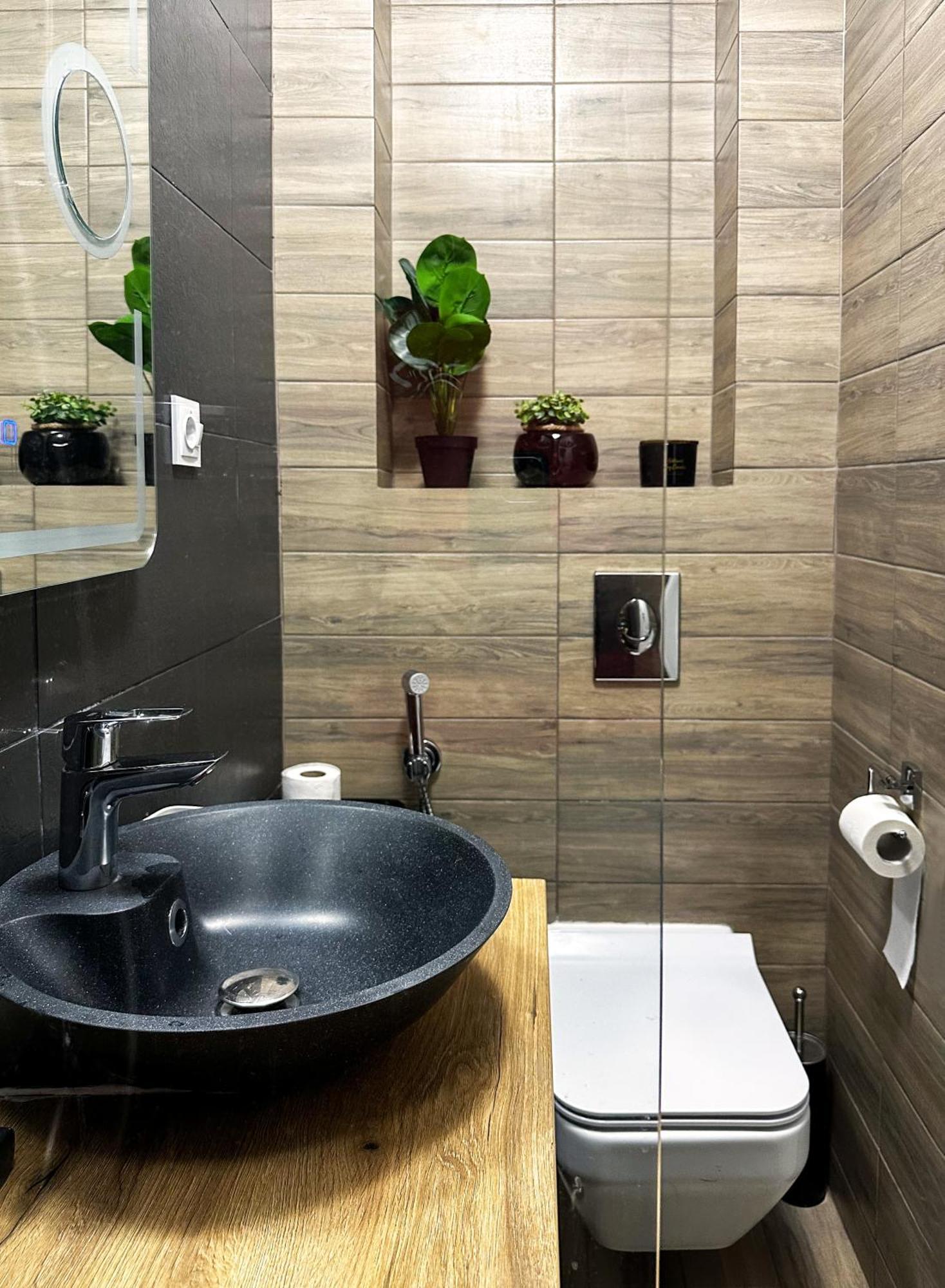 Superior One Bedroom Apartment Unirii Square บูคาเรสต์ ภายนอก รูปภาพ